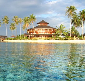 Macaronis Resort