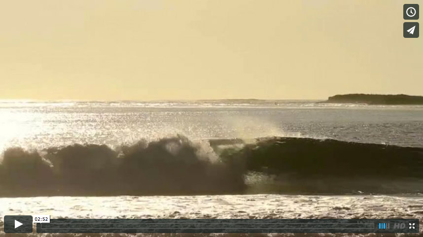 Februaary Surf Mentawai Indonesia